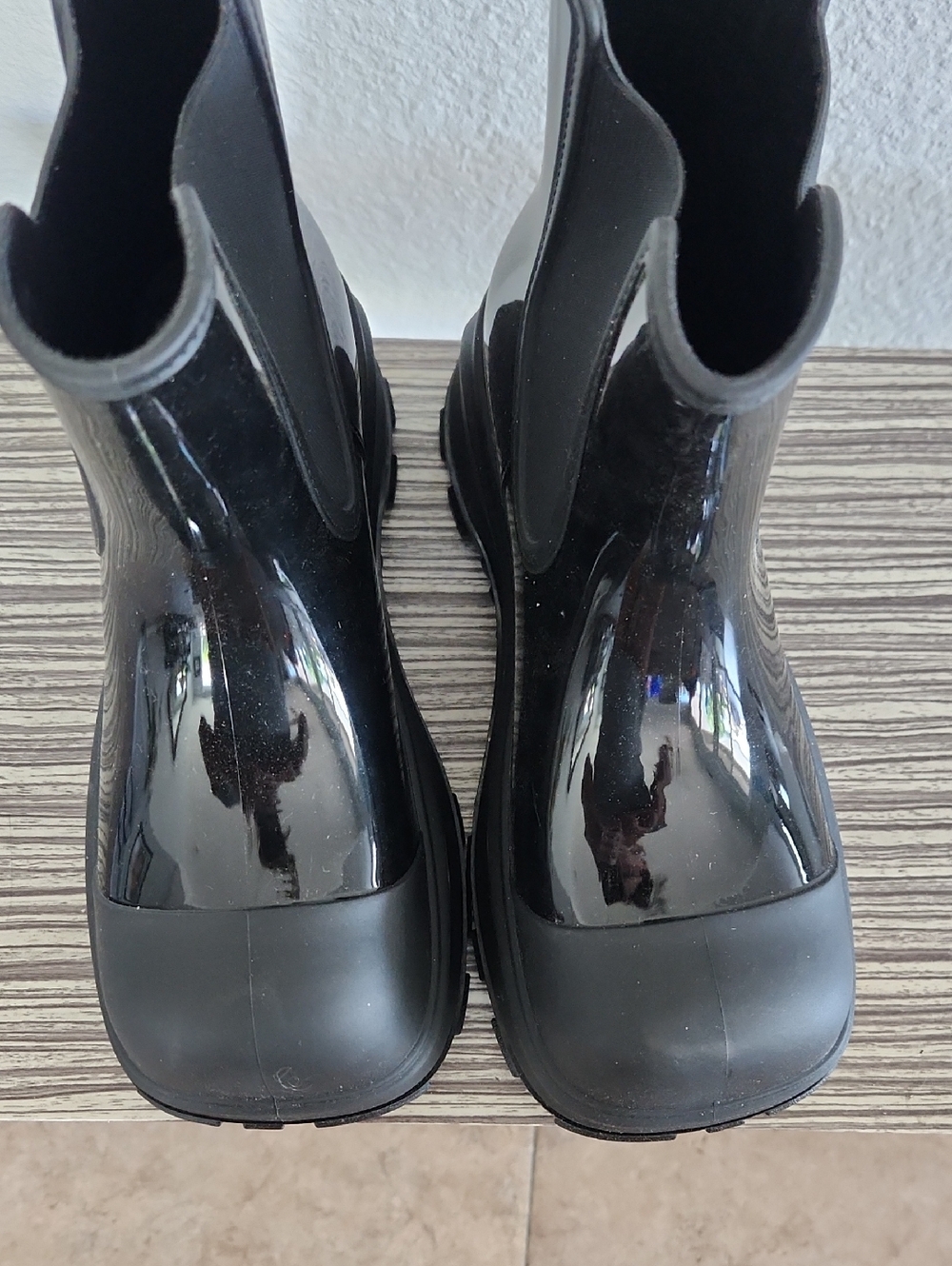 NWOT..Black Patent Chelsea Rain Boots - Picture 5 of 8
